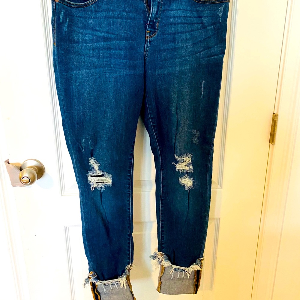 Judy blue distressed cuffed jeans